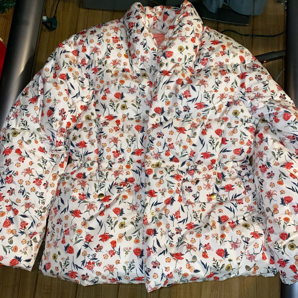 J. Crew Jacket Off White
Light Weight Puffer Size Medium